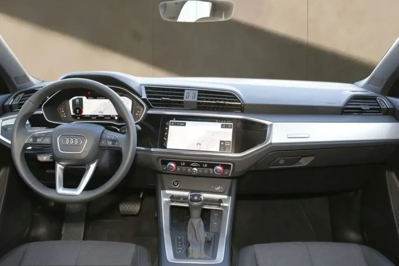 Audi Q3 din 2025 cu 11.600 km - oferta AUD213958 - foto 7