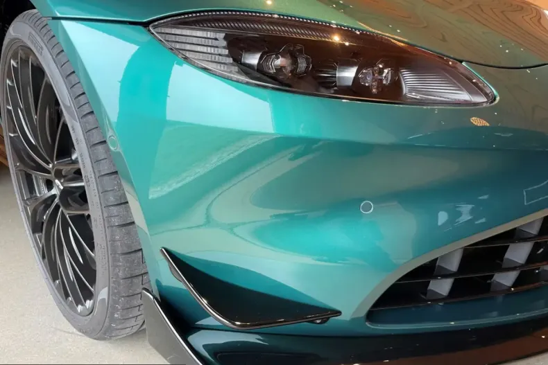Aston Martin V8 Vantage din 2024 cu 499 km - oferta AST213960 - foto 4