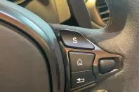 Aston Martin V8 Vantage din 2024 cu 499 km - oferta AST213960 - foto 16