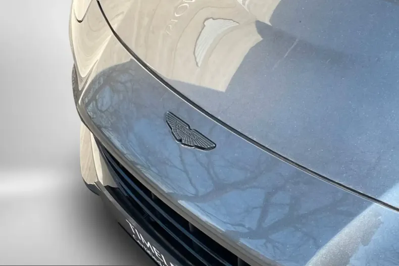 Aston Martin V8 Vantage din 2023 cu 16.200 km - oferta AST213962 - foto 4