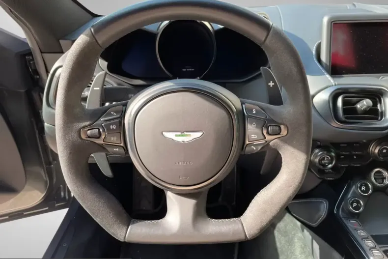 Aston Martin V8 Vantage din 2023 cu 16.200 km - oferta AST213962 - foto 8