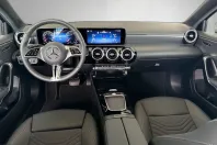 Mercedes-Benz A 200 (Clasa A) din 2025 cu 4.995 km - oferta MER213967 - foto 11