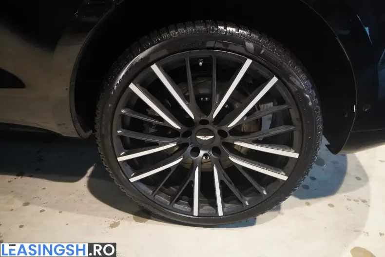 Aston Martin DBX din 2024 cu 9.000 km - oferta AST213972 - foto 4