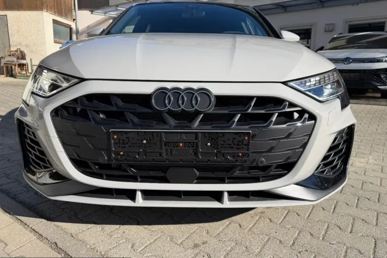 Audi S3 din 2025 cu 9.293 km - oferta AUD213975 - foto 6