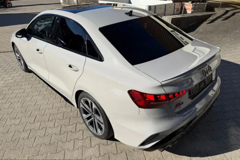Audi S3 din 2025 cu 9.293 km - oferta AUD213975 - foto 8