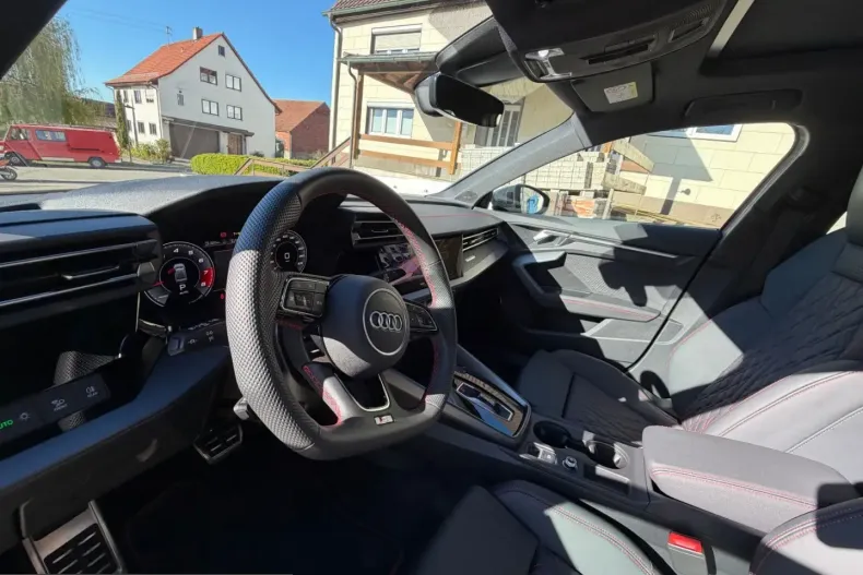 Audi S3 din 2025 cu 9.293 km - oferta AUD213975 - foto 19