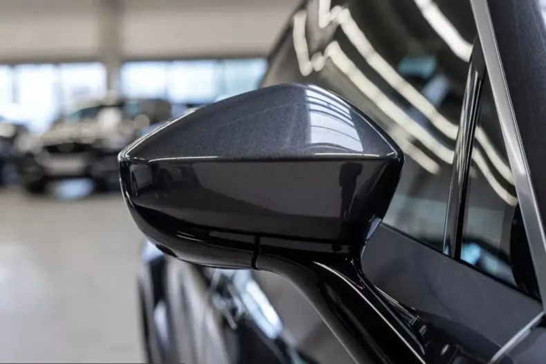 Aston Martin DBX din 2025 cu 15.000 km - oferta AST213976 - foto 15