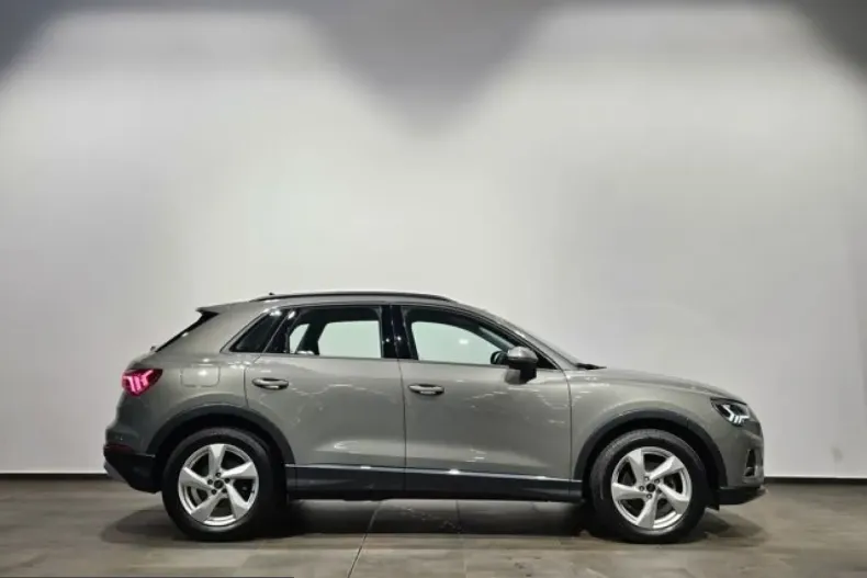 Audi Q3 din 2024 cu 18.920 km - oferta AUD213978 - foto 7