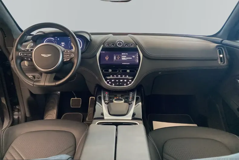 Aston Martin DBX din 2024 cu 18.000 km - oferta AST213979 - foto 5