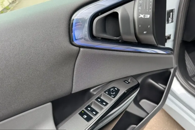 BMW X3 M50 (Seria X) din 2025 cu 19.200 km - oferta BMW213984 - foto 17