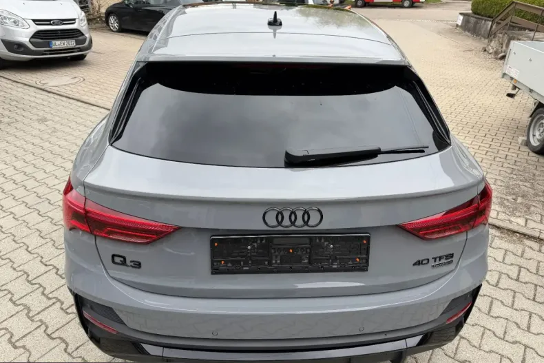 Audi Q3 din 2025 cu 14.700 km - oferta AUD213985 - foto 11