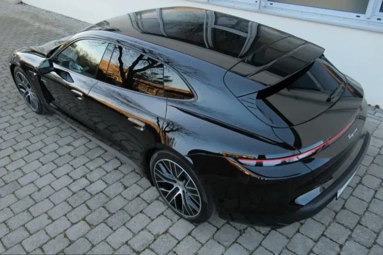 Porsche Taycan din 2024 cu 4.000 km - oferta POR213989 - foto 7
