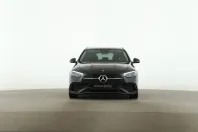 Mercedes-Benz C 300 (Clasa C) din 2025 cu 10.688 km - oferta MER213990 - foto 1