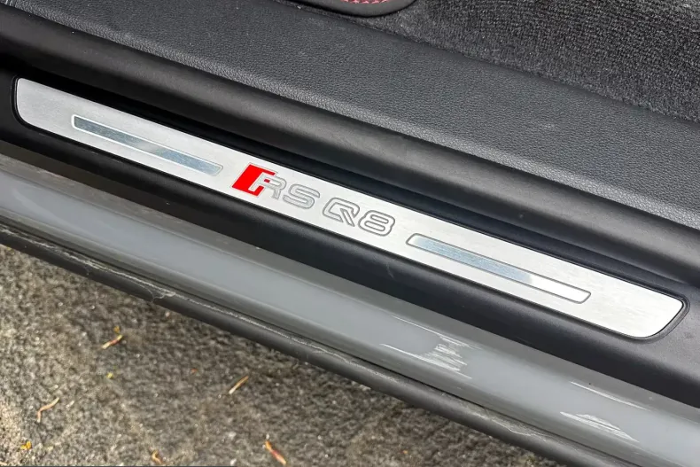 Audi RSQ8 din 2025 cu 6.690 km - oferta AUD213996 - foto 30