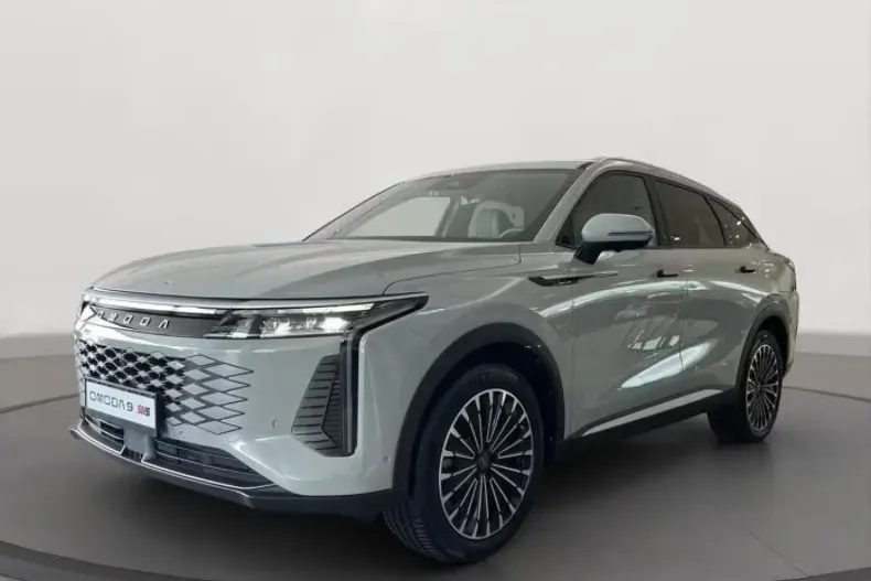 Omoda 9 din 2026 cu 10 km - oferta OMO213997 - foto 1