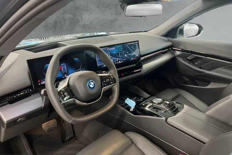 BMW 530 (Seria 5) din 2024 cu 23.095 km - oferta BMW213998 - foto 8