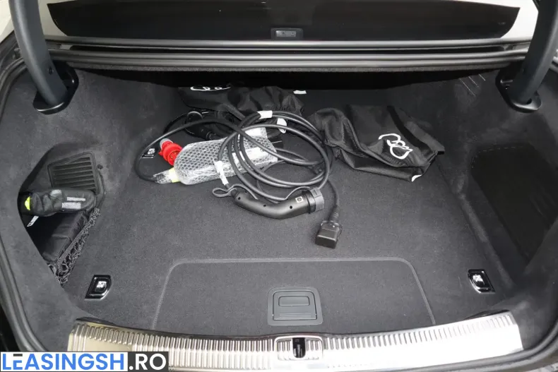 Audi A8 din 2025 cu 1.800 km - oferta AUD214001 - foto 7