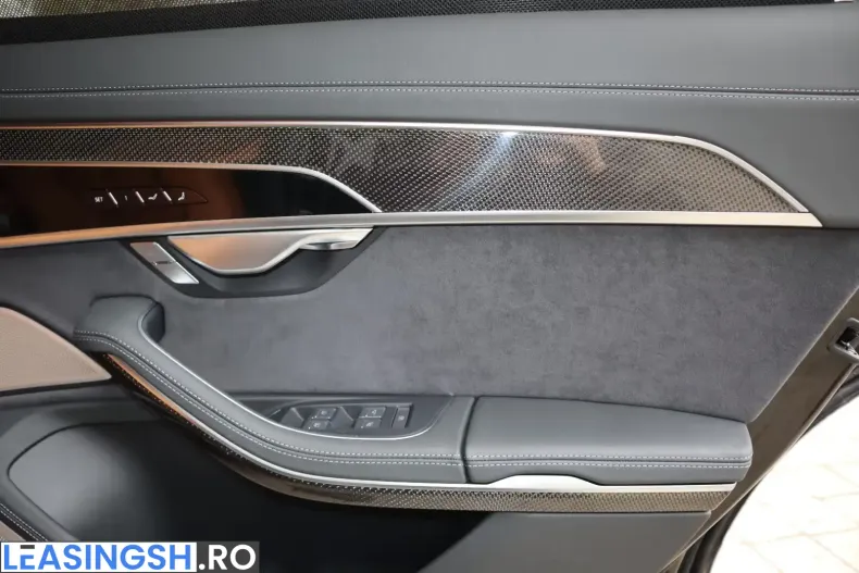 Audi A8 din 2025 cu 1.800 km - oferta AUD214001 - foto 36