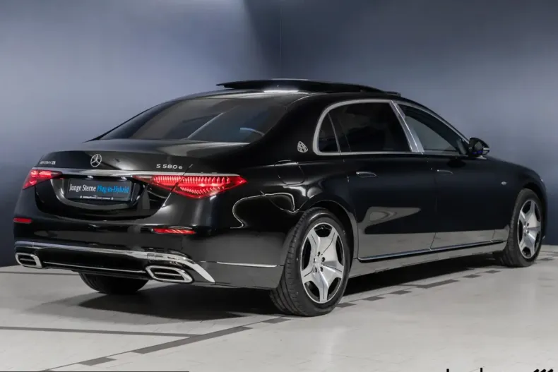 Mercedes-Benz S 580 (Clasa S) din 2025 cu 7.355 km - oferta MER214007 - foto 2