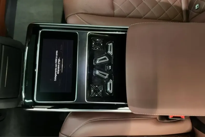 Audi A8 din 2024 cu 7.074 km - oferta AUD214013 - foto 7
