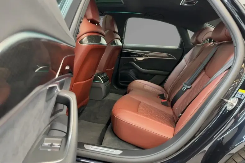 Audi A8 din 2024 cu 7.074 km - oferta AUD214013 - foto 13