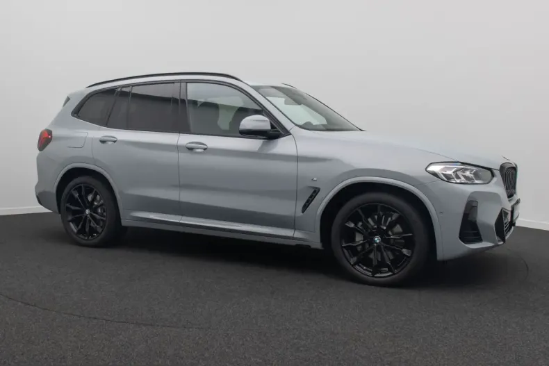 BMW X3 (Seria X) din 2023 cu 43.586 km - oferta BMW214015 - foto 3