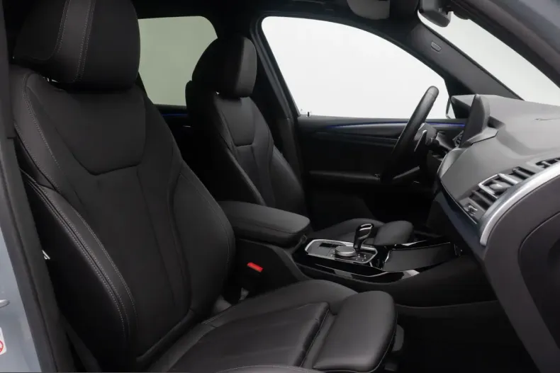 BMW X3 (Seria X) din 2023 cu 43.586 km - oferta BMW214015 - foto 34