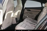 Porsche Taycan din 2022 cu 21.100 km - oferta POR214022 - foto 13