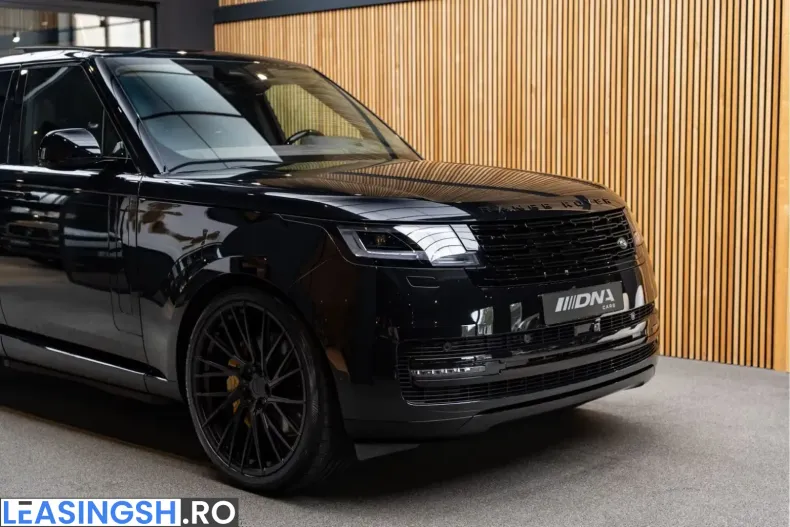 Land Rover Range Rover din 2025 cu 7.563 km - oferta LAN214031 - foto 3