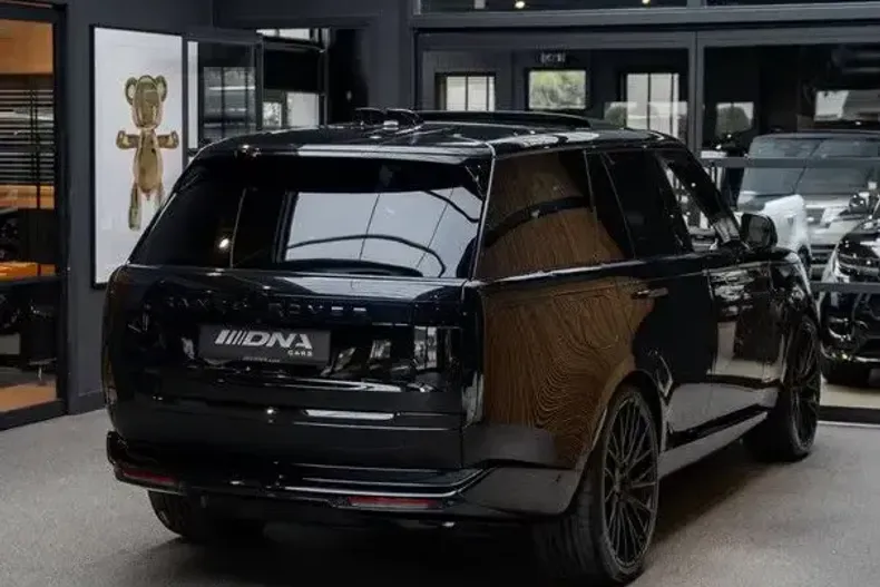 Land Rover Range Rover din 2025 cu 7.563 km - oferta LAN214031 - foto 7