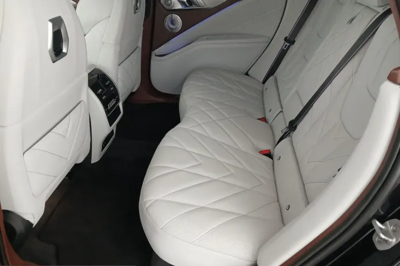 BMW XM (Seria X) din 2023 cu 60.579 km - oferta BMW214032 - foto 11