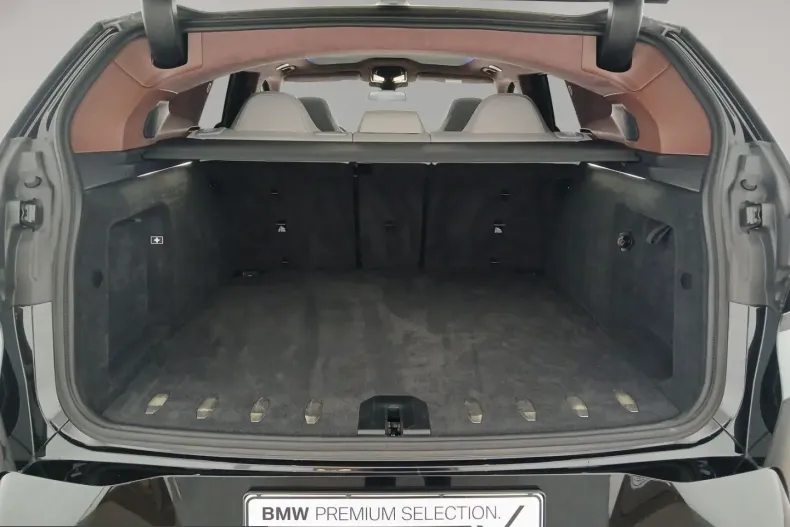 BMW XM (Seria X) din 2023 cu 60.579 km - oferta BMW214032 - foto 12