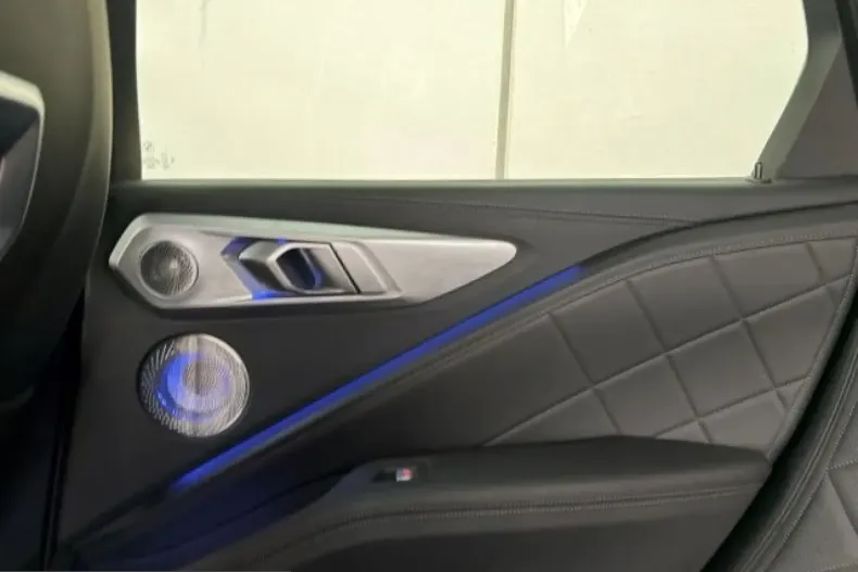 BMW XM (Seria X) din 2023 cu 39.457 km - oferta BMW214034 - foto 13