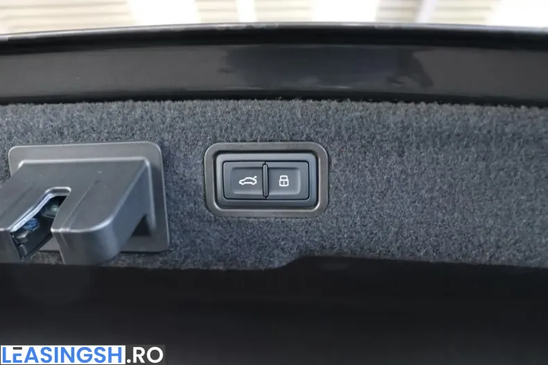Audi A8 din 2024 cu 1.850 km - oferta AUD214037 - foto 18