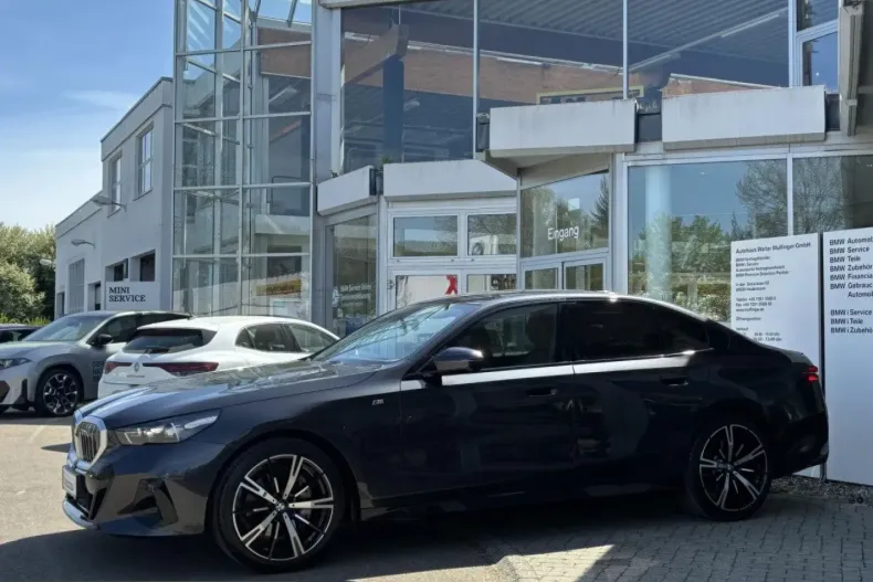 BMW 540 (Seria 5) din 2024 cu 35.255 km - oferta BMW214041 - foto 5