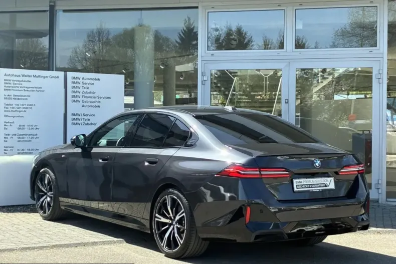 BMW 540 (Seria 5) din 2024 cu 35.255 km - oferta BMW214041 - foto 6