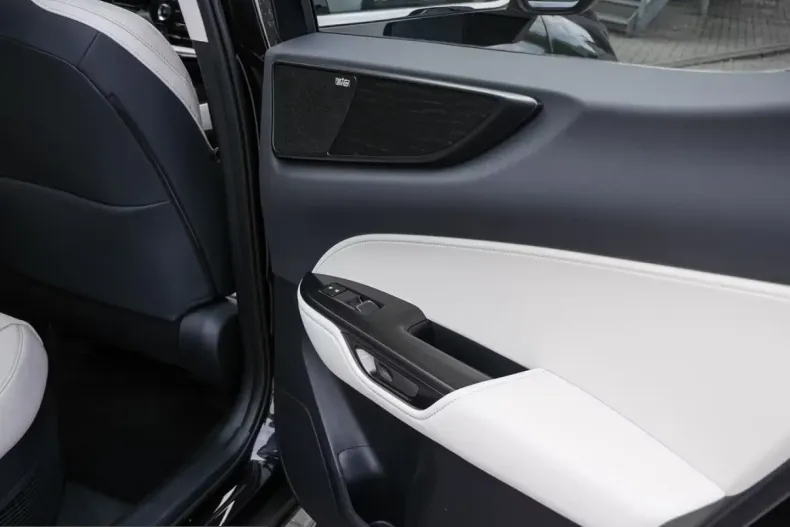Lexus NX 350h din 2025 cu 10.000 km - oferta LEX214043 - foto 18
