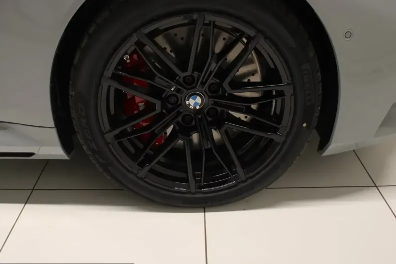 BMW M5 (Seria 5) din 2026 cu 10 km - oferta BMW214047 - foto 7