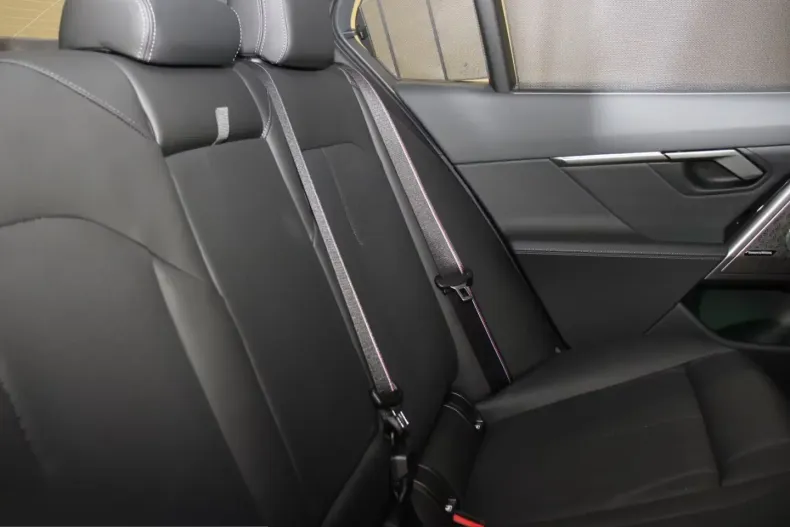 BMW M5 (Seria 5) din 2026 cu 10 km - oferta BMW214047 - foto 13