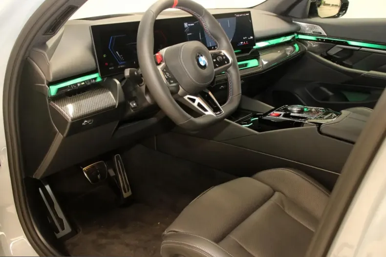 BMW M5 (Seria 5) din 2026 cu 10 km - oferta BMW214047 - foto 20