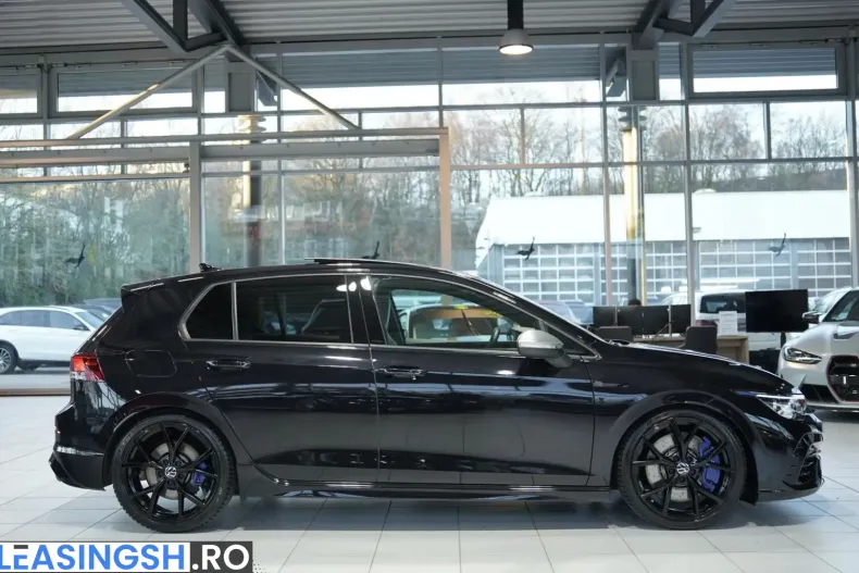 Volkswagen Golf din 2024 cu 54.000 km - oferta VOL214052 - foto 6