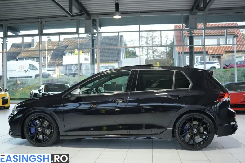 Volkswagen Golf din 2024 cu 54.000 km - oferta VOL214052 - foto 9