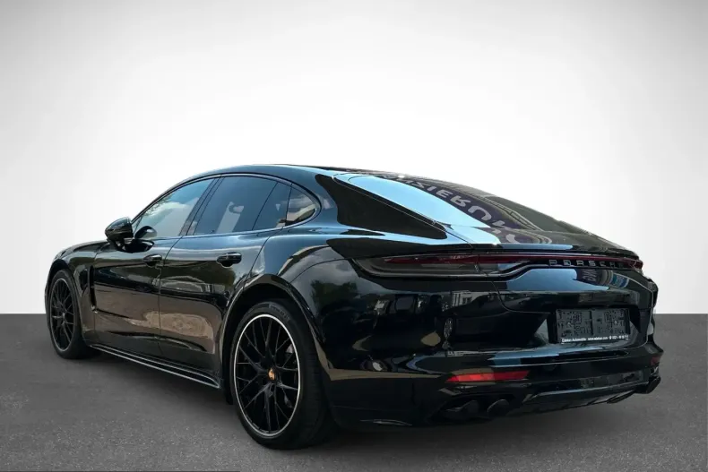 Porsche Panamera din 2022 cu 61.500 km - oferta POR214053 - foto 4
