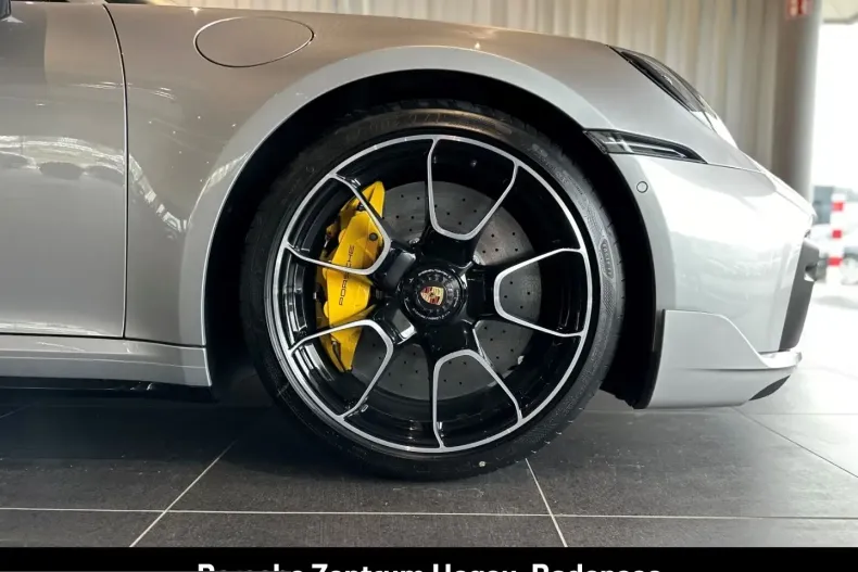 Porsche 992 din 2025 cu 8.900 km - oferta POR214056 - foto 6