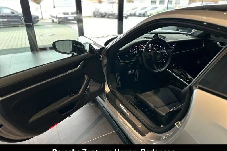 Porsche 992 din 2025 cu 8.900 km - oferta POR214056 - foto 7