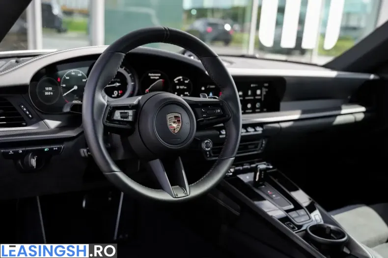 Porsche 992 din 2024 cu 14.900 km - oferta POR214057 - foto 3