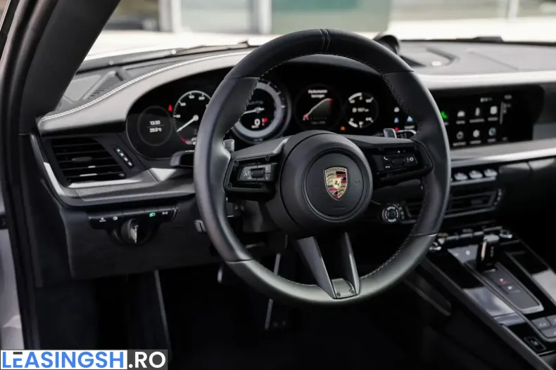 Porsche 992 din 2024 cu 14.900 km - oferta POR214057 - foto 9