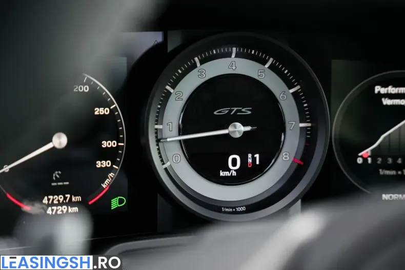 Porsche 992 din 2024 cu 14.900 km - oferta POR214057 - foto 17