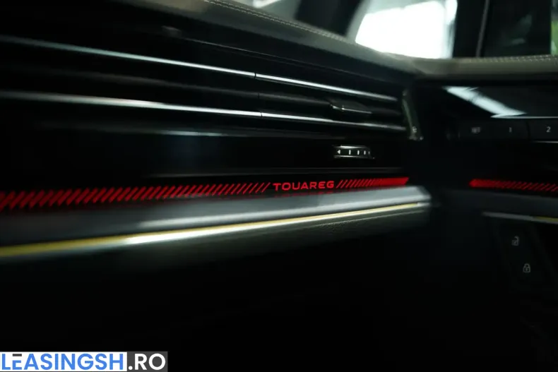Volkswagen Touareg din 2023 cu 59.000 km - oferta VOL214061 - foto 39