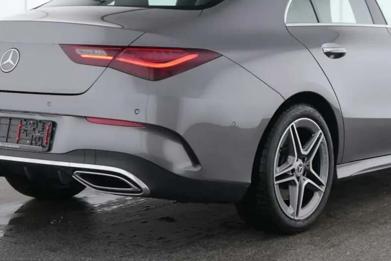 Mercedes-Benz CLA 220 (Clasa CLA) din 2025 cu 14.898 km - oferta MER214062 - foto 4
